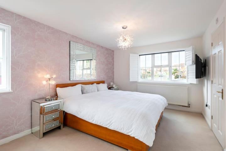 Bienvenue In Newhaven Luxury Superking Or Standard Or Budget Rooms ニューヘブン エクステリア 写真