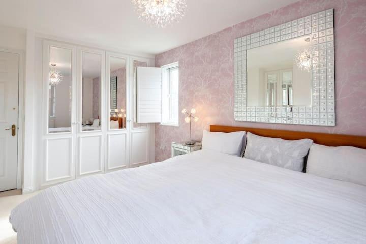 Bienvenue In Newhaven Luxury Superking Or Standard Or Budget Rooms ニューヘブン エクステリア 写真