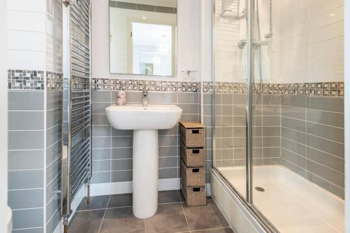 Bienvenue In Newhaven Luxury Superking Or Standard Or Budget Rooms ニューヘブン エクステリア 写真